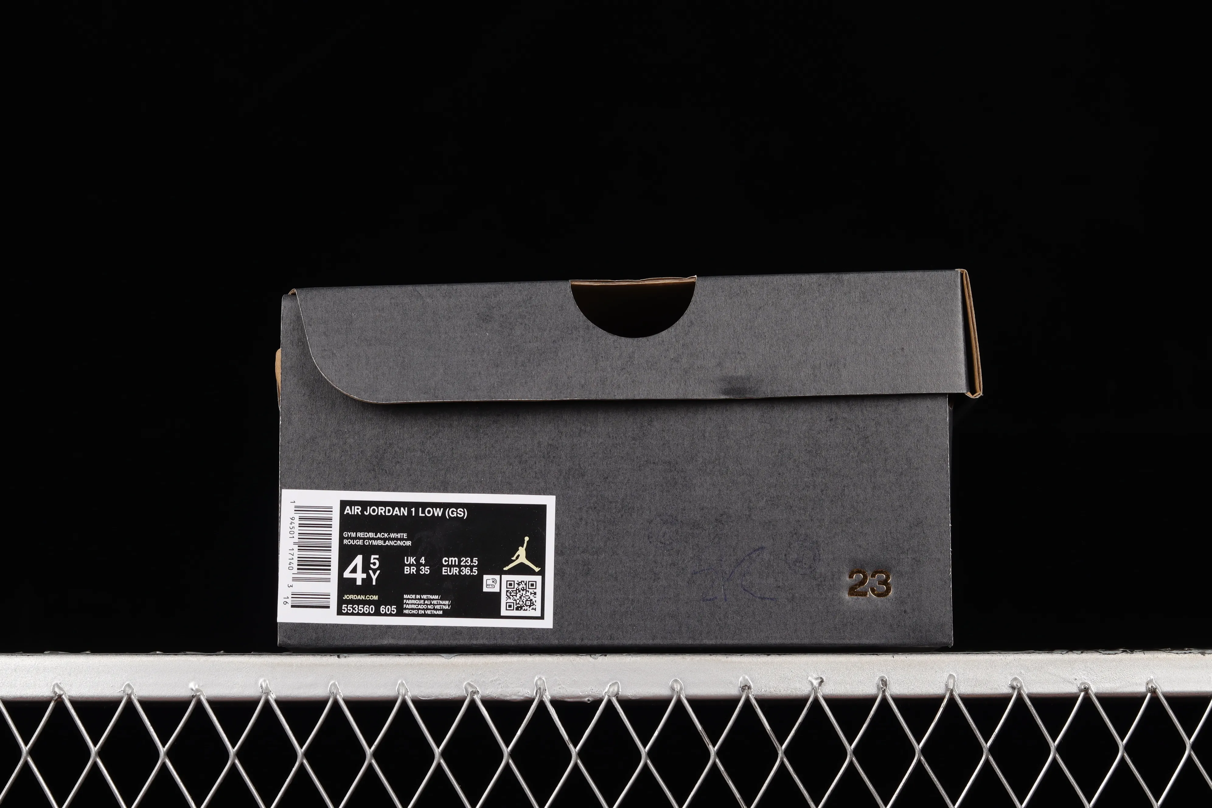 All categories Air Jordan Jordan series basketball shoes Air Jordan 1 Low Z version Air Jordan 1 Low AJ1 Joe 1 new black and red low-top cultural basketball shoes 553560-605